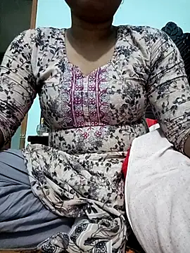 Snapshot of Hot-Nipa chatting on December 22, 4:31 am Hot-Nipa online show from December 22, 4:31 am