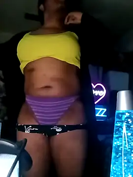 Snapshot of GardeniaFields chatting on September 27, 5:45 am GardeniaFields online show from September 27, 5:45 am