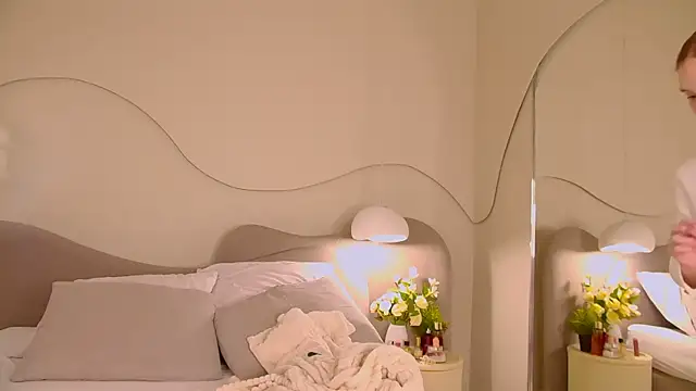 MiraBliss online show from October 5, 10:07 pm