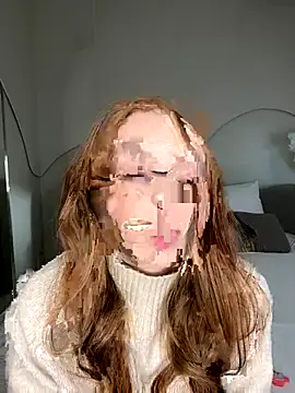 Snapshot of MiraBliss chatting on November 14, 6:06 pm MiraBliss online show from November 14, 6:06 pm