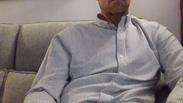 Snapshot of Simon_76 chatting on October 2, 7:54 pm Simon 76 online show from October 2, 7:54 pm