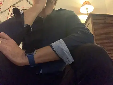 Snapshot of Simon_76 chatting on October 3, 7:44 pm Simon 76 online show from October 3, 7:44 pm