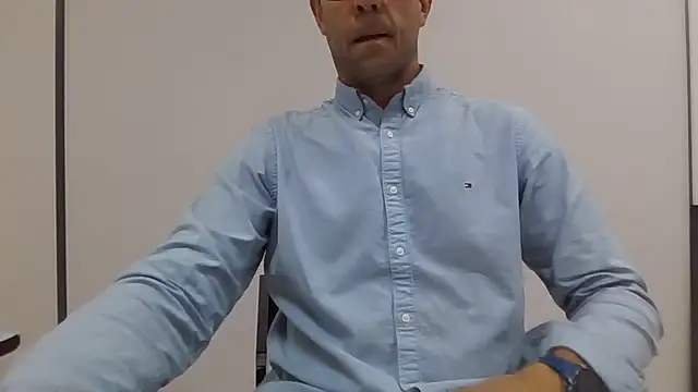 Snapshot of Simon_76 chatting on October 14, 1:23 pm Simon 76 online show from October 14, 1:23 pm