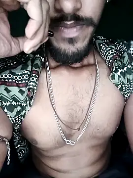 Snapshot of RanaSort chatting on November 15, 4:36 pm RanaSort online show from November 15, 4:36 pm