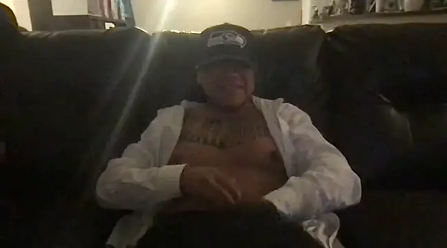 Snapshot of flores6cachondo9 chatting on March 9, 8:07 am flores6cachondo9 online show from March 9, 8:07 am