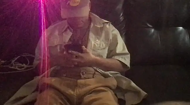 Snapshot of flores6cachondo9 chatting on March 15, 8:15 am flores6cachondo9 online show from March 15, 8:15 am