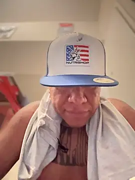 Snapshot of flores6cachondo9 chatting on September 22, 12:12 am flores6cachondo9 online show from September 22, 12:12 am