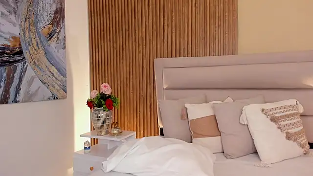 Snapshot of FatimaEvans chatting on November 18, 4:33 pm FatimaEvans online show from November 18, 4:33 pm