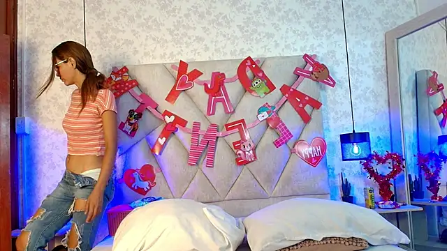 AmbarRaj online show from September 15, 7:14 pm