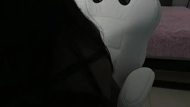 stephany summer online show from April 15, 7:32 pm