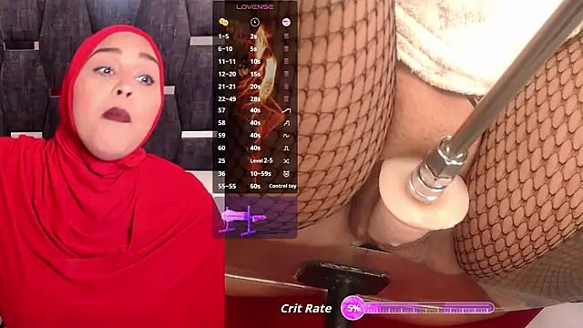 Snapshot of BBWHijab chatting on September 20, 3:51 am BBWHijab online show from September 20, 3:51 am