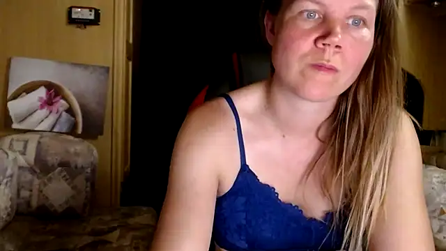 CallMeMaria online show from January 7, 8:21 pm