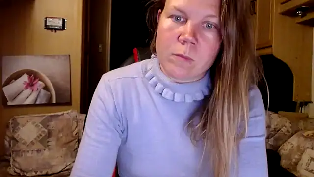 CallMeMaria online show from January 11, 8:10 pm