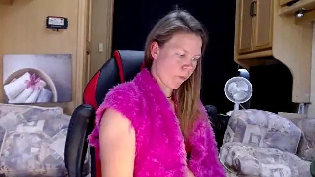 CallMeMaria online show from January 17, 1:56 pm