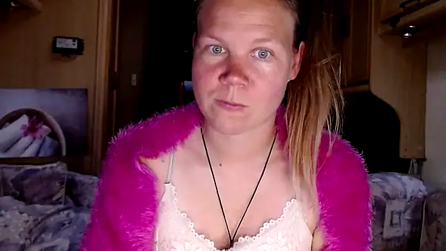 CallMeMaria online show from January 20, 2:03 pm