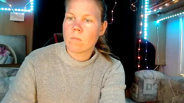 CallMeMaria online show from February 9, 2:18 pm