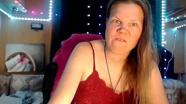 CallMeMaria online show from February 24, 4:26 pm