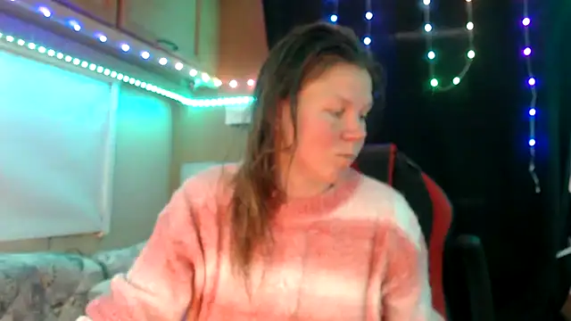 CallMeMaria online show from March 18, 2:04 pm