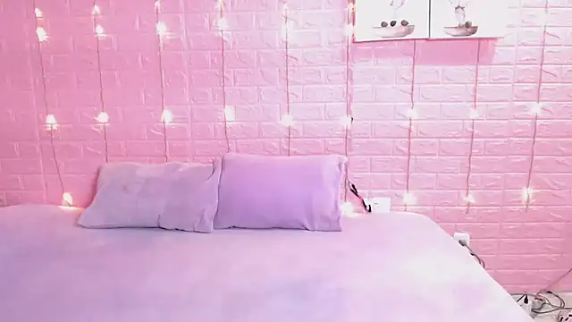 wet valery online show from March 28, 12:05 pm