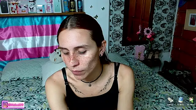 Snapshot of Malud09 chatting on March 20, 1:37 pm Malud09 online show from March 20, 1:37 pm