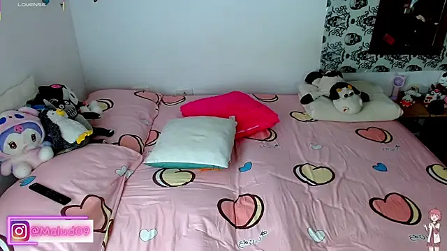 Snapshot of Malud09 chatting on October 10, 12:04 pm Malud09 online show from October 10, 12:04 pm