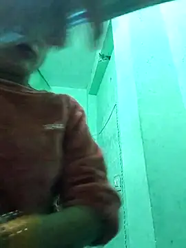 Hotty-Nidhi online show from December 19, 3:52 pm