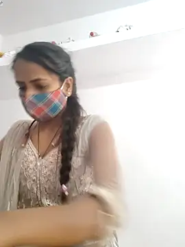 Snapshot of indiancute43 chatting on March 11, 12:17 pm indiancute43 online show from March 11, 12:17 pm