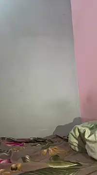 Snapshot of HARSHHU01 chatting on March 14, 9:24 am HARSHHU01 online show from March 14, 9:24 am