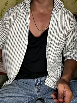 Snapshot of HARSHHU01 chatting on September 27, 12:43 pm HARSHHU01 online show from September 27, 12:43 pm