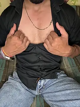 Snapshot of HARSHHU01 chatting on September 28, 5:40 pm HARSHHU01 online show from September 28, 5:40 pm