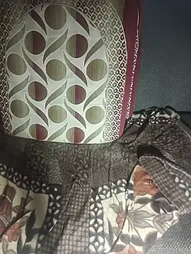 Snapshot of HARSHHU01 chatting on July 25, 5:43 pm HARSHHU01 online show from July 25, 5:43 pm