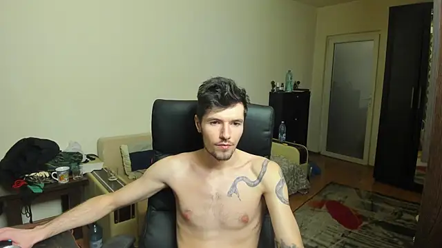 Snapshot of JustinPorno chatting on September 24, 7:50 pm JustinPorno online show from September 24, 7:50 pm