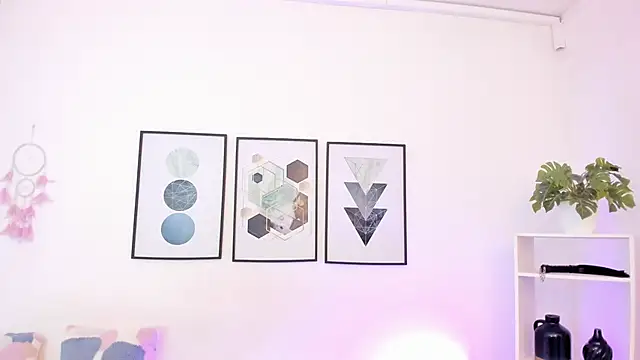 dullce77 online show from September 21, 7:26 pm