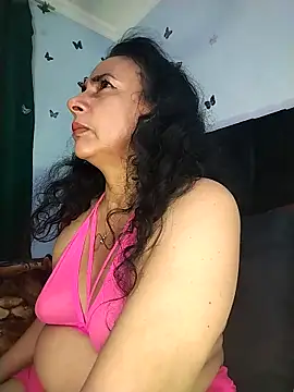 Snapshot of AlexaNovoa_ chatting on December 4, 12:42 am AlexaNovoa online show from December 4, 12:42 am