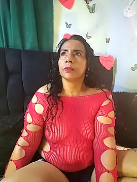 AlexaNovoa  online show from February 18, 12:50 am