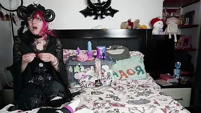 Devil And Princess online show from February 8, 2:26 am