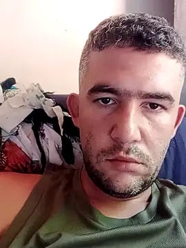 Snapshot of Jefersonj7 chatting on December 16, 11:15 am Jefersonj7 online show from December 16, 11:15 am