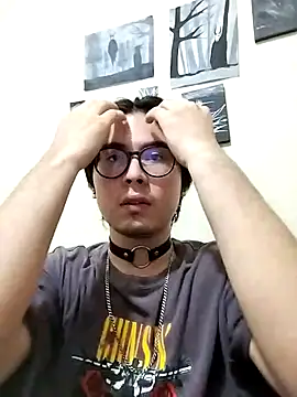 Dante Gothic online show from March 12, 5:02 am