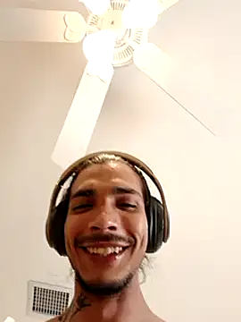 HazelEyedJay420 online show from March 13, 2:33 pm