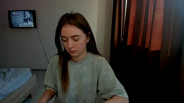 LilyHaart online show from December 16, 6:40 am