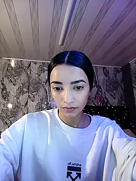 Snapshot of AshleyVega01 chatting on March 15, 2:01 pm AshleyVega01 online show from March 15, 2:01 pm