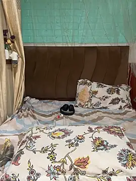 lustyindiancouple online show from February 20, 12:27 pm