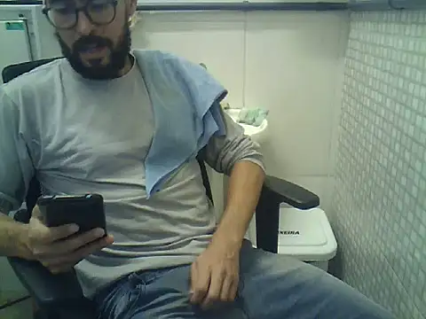 pdasgyn online show from April 15, 7:58 pm