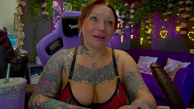 BlackedBarbie online show from March 7, 6:49 pm