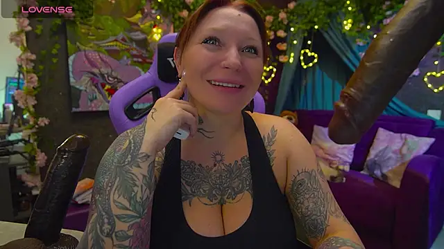 BlackedBarbie online show from April 12, 8:47 pm