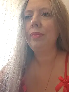 Snapshot of Irina3718 chatting on September 15, 10:37 am Irina3718 online show from September 15, 10:37 am