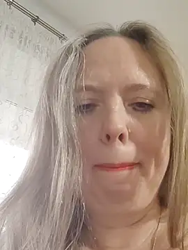 Snapshot of Irina3718 chatting on October 8, 2:25 pm Irina3718 online show from October 8, 2:25 pm