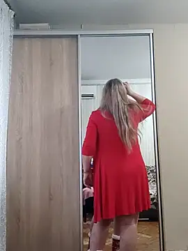 Snapshot of Irina3718 chatting on November 13, 5:39 am Irina3718 online show from November 13, 5:39 am