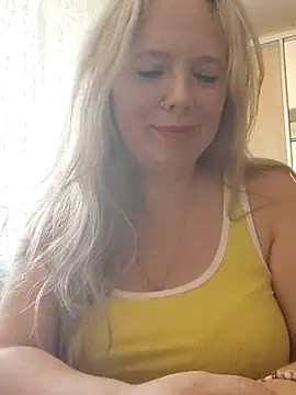 Snapshot of Irina3718 chatting on November 21, 11:31 am Irina3718 online show from November 21, 11:31 am