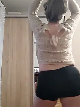 Snapshot of Irina3718 chatting on November 23, 2:17 pm Irina3718 online show from November 23, 2:17 pm